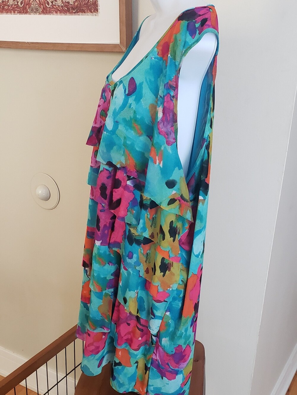 Fashion Bug, Tiered Scoop-Neck Women's Top, Aqua Multi, 26-28 - Picture 5 of 10